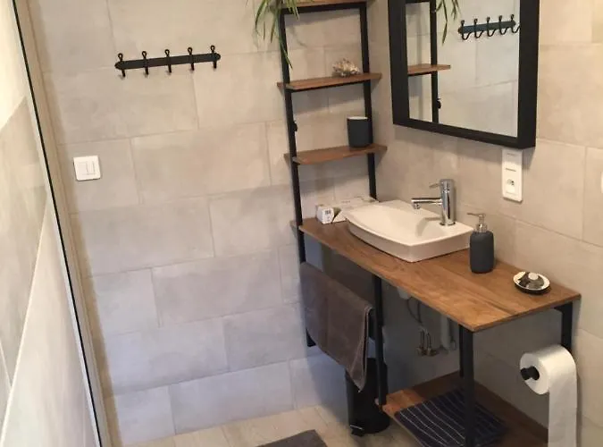 De Gazelle D'hote La Vacquerie-et-Saint-Martin-de-Castries